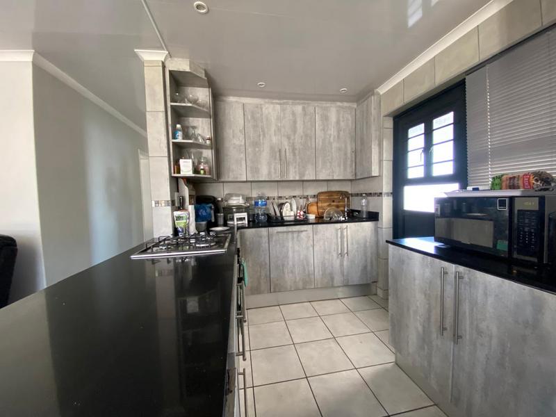 3 Bedroom Property for Sale in Highbury Western Cape